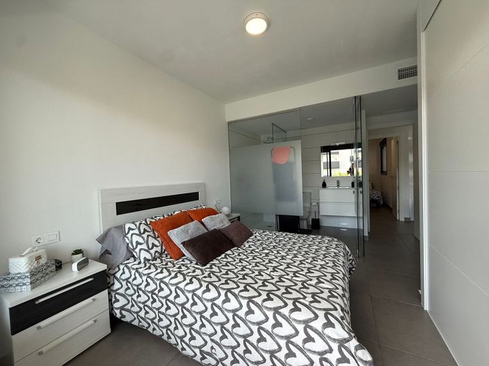 Image No.14-2 Bed Apartment for sale