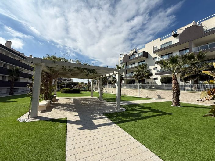 Image No.2-2 Bed Apartment for sale