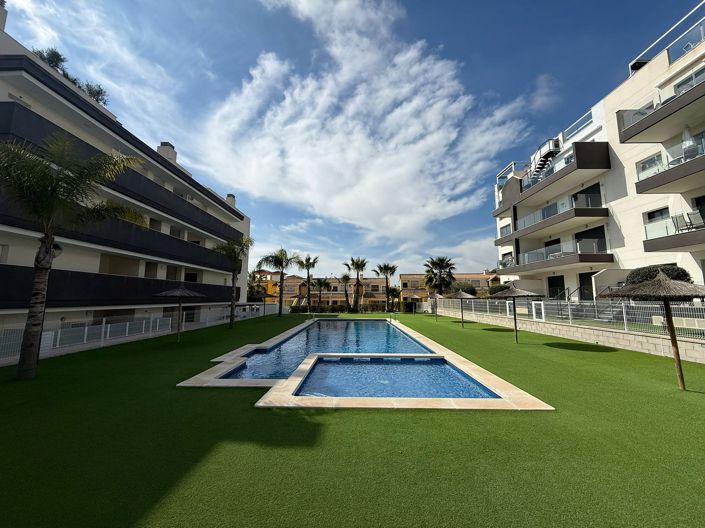 Image No.3-2 Bed Apartment for sale