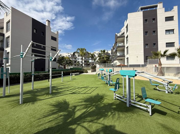 Image No.4-2 Bed Apartment for sale