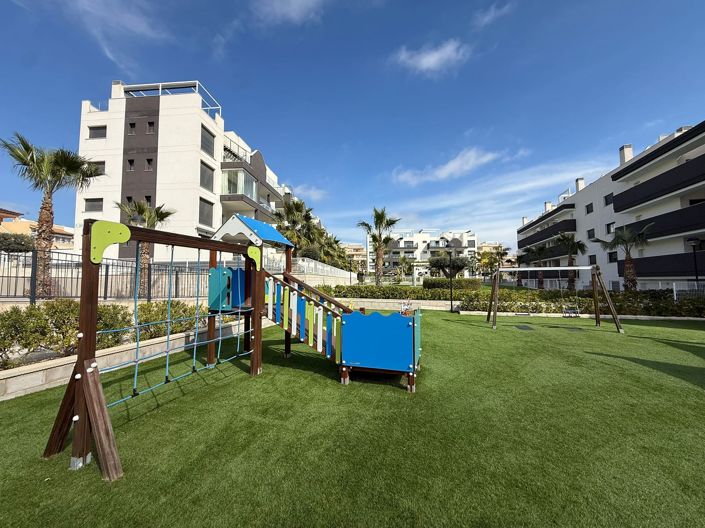 Image No.5-2 Bed Apartment for sale