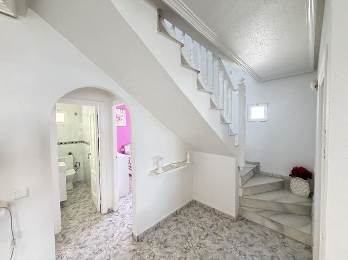 Image No.7-3 Bed Apartment for sale