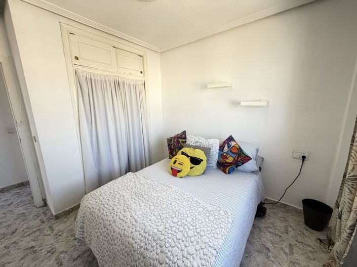 Image No.9-3 Bed Apartment for sale