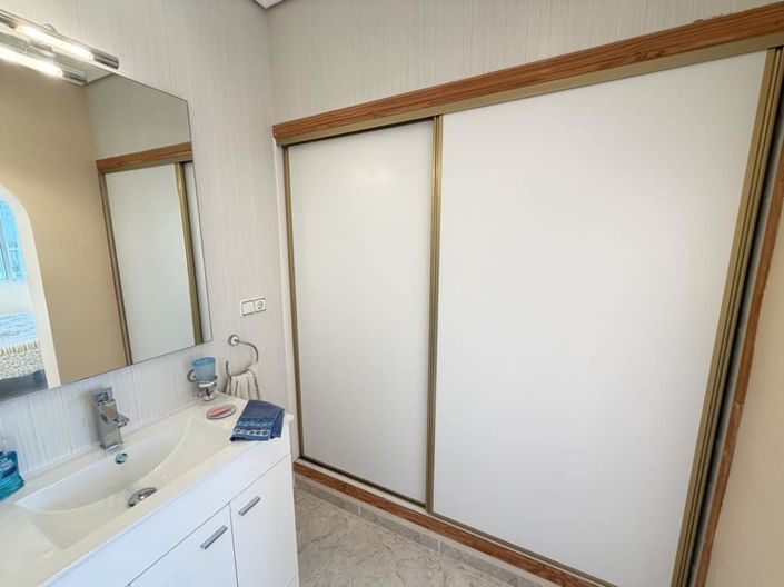 Image No.16-3 Bed Villa for sale