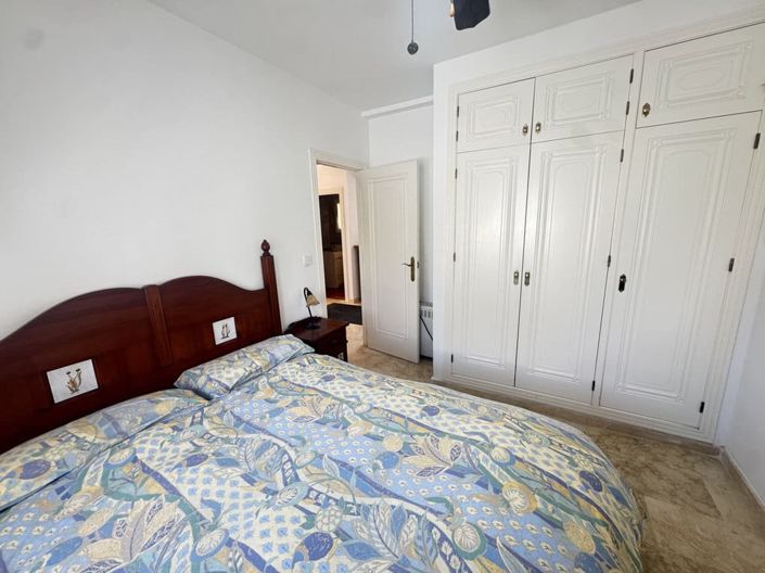 Image No.13-3 Bed Villa for sale