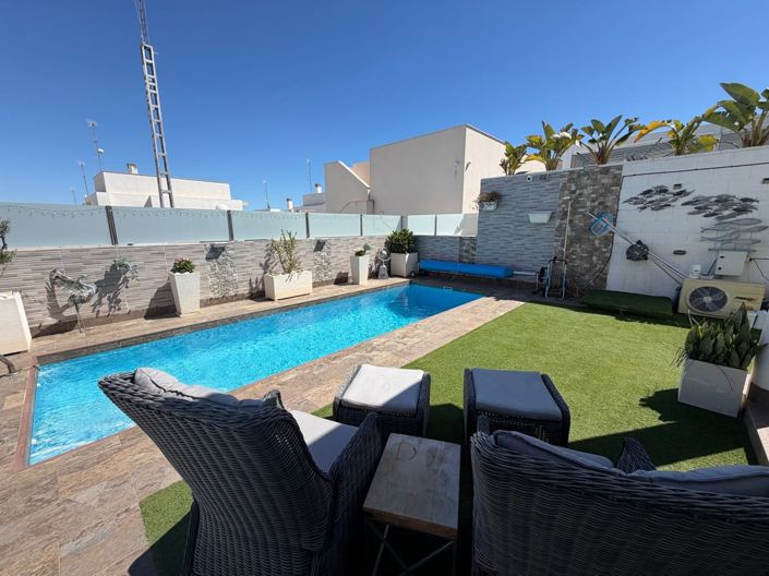 Image No.3-Villa de 3 chambres à vendre à Villamartin