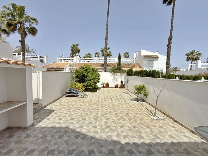 Image No.2-Appartement de 2 chambres à vendre à Villamartin