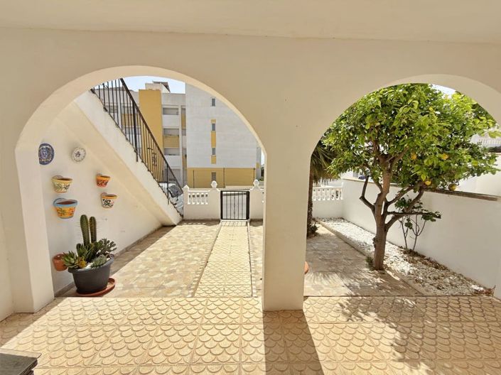 Image No.4-Appartement de 2 chambres à vendre à Villamartin