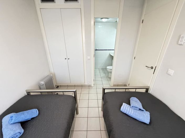 Image No.21-2 Bed Apartment for sale