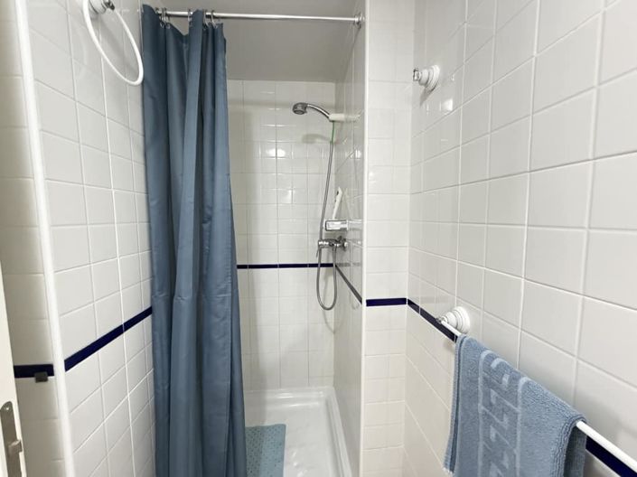 Image No.23-2 Bed Apartment for sale