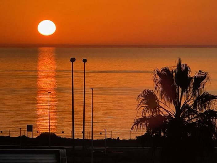 Image No.29-2 Bed Apartment for sale