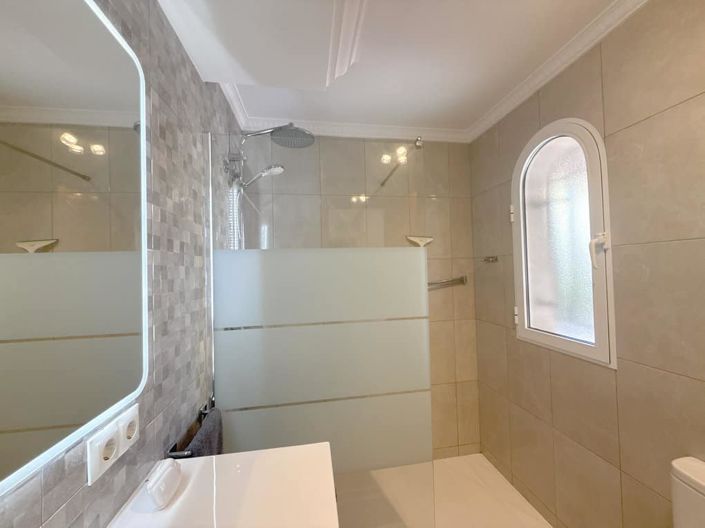 Image No.14-3 Bed Villa for sale