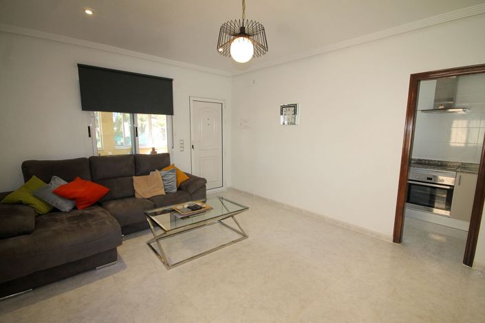 Image No.7-Villa de 2 chambres à vendre à Villamartin