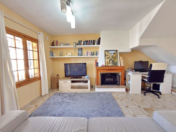 Image No.15-3 Bed Townhouse for sale