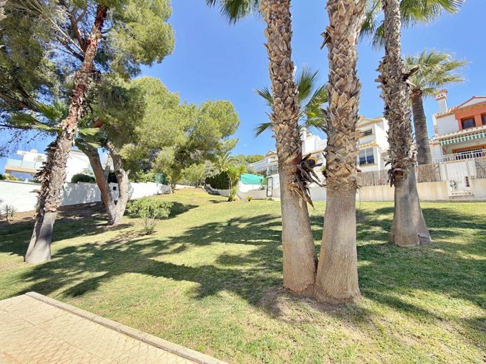 Image No.3-3 Bed Townhouse for sale