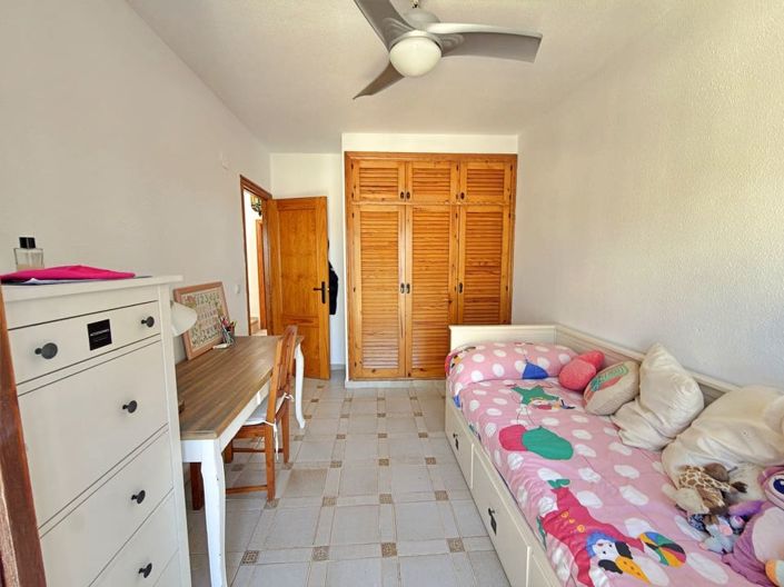 Image No.31-3 Bed Townhouse for sale