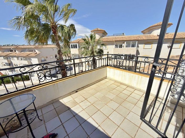 Image No.33-3 Bed Townhouse for sale