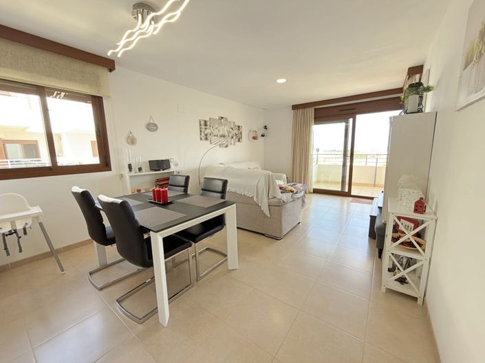 Image No.14-3 Bed Apartment for sale