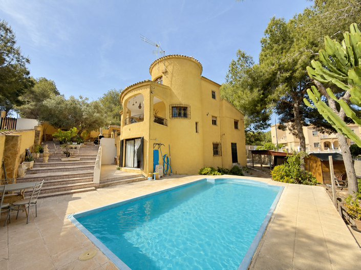 Image No.2-Villa de 5 chambres à vendre à Villamartin