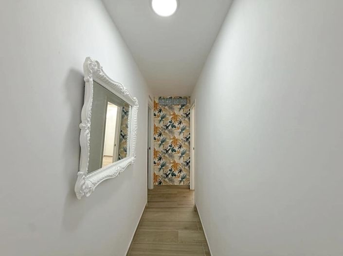 Image No.10-3 Bed Townhouse for sale