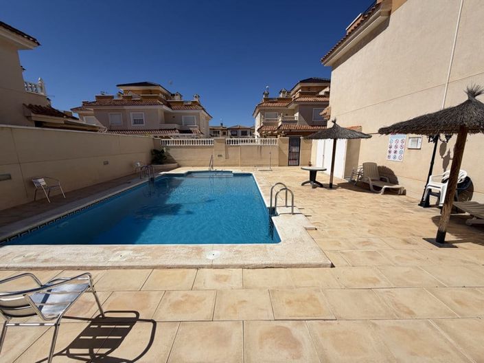 Image No.3-3 Bed Townhouse for sale