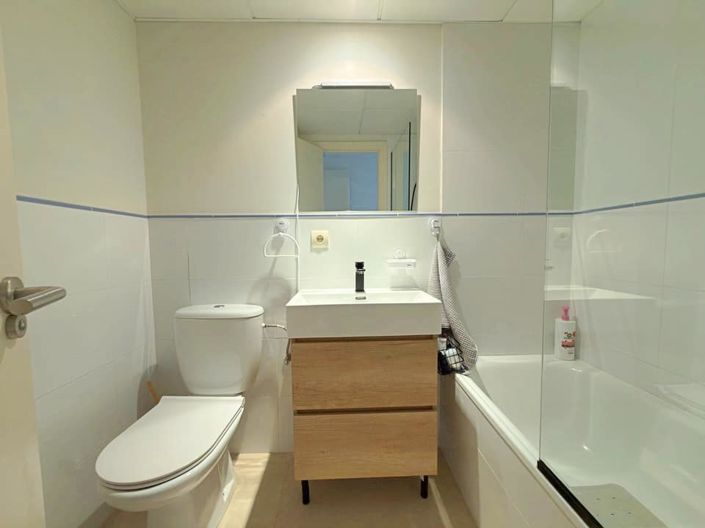 Image No.17-2 Bed Apartment for sale