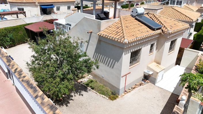 Image No.3-Villa de 2 chambres à vendre à La Zenia