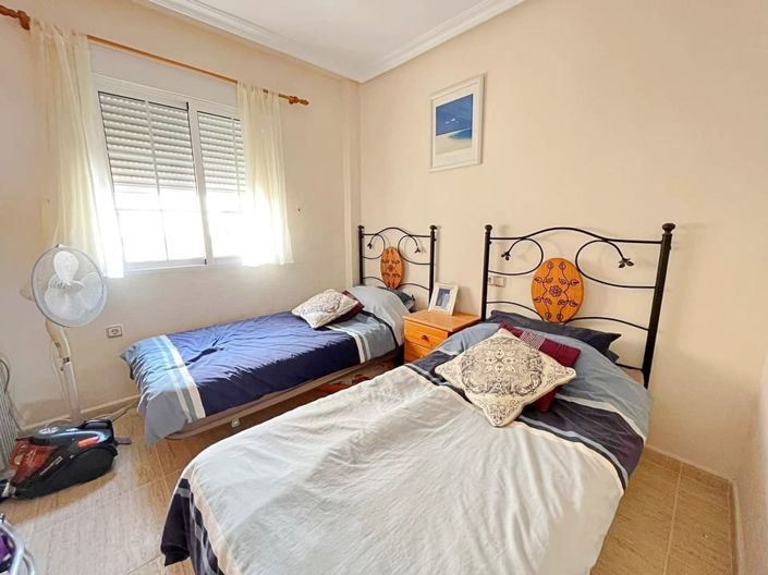 Image No.10-2 Bed Apartment for sale
