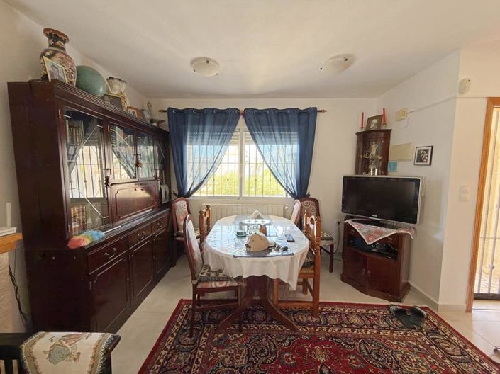 Image No.14-5 Bed Villa for sale