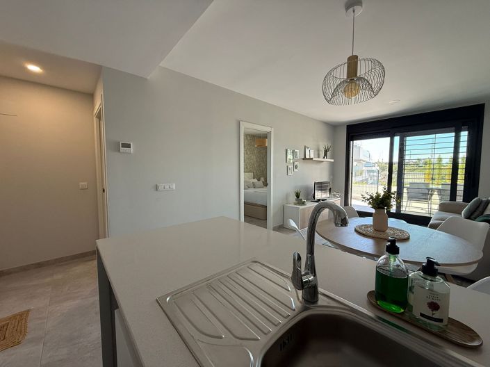 Image No.10-2 Bed Apartment for sale