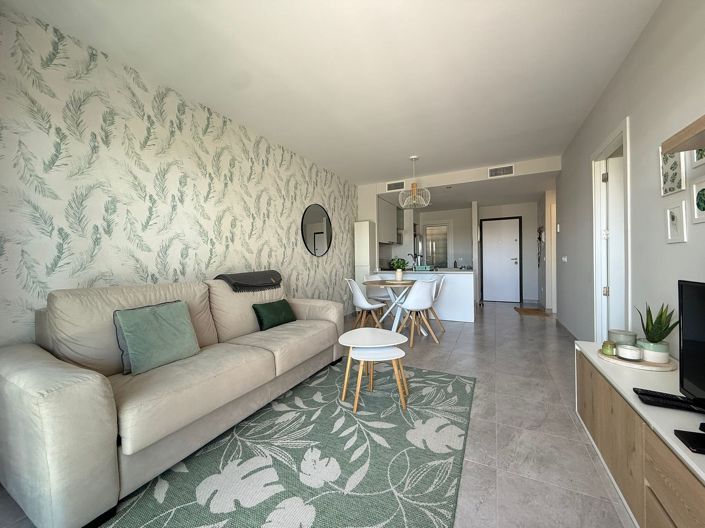 Image No.12-2 Bed Apartment for sale