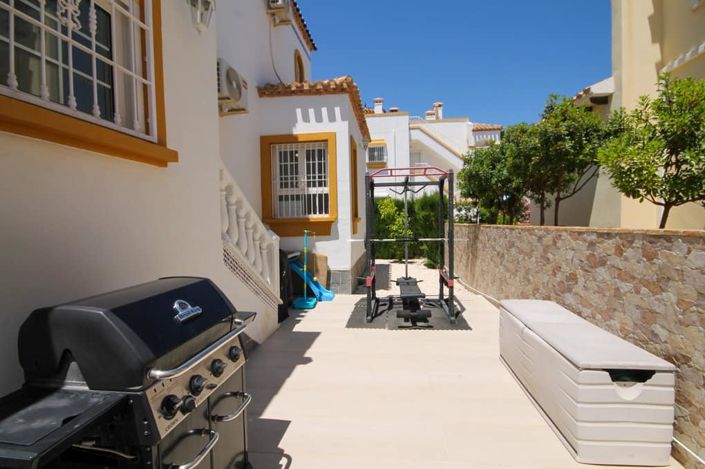 Image No.25-3 Bed Villa for sale