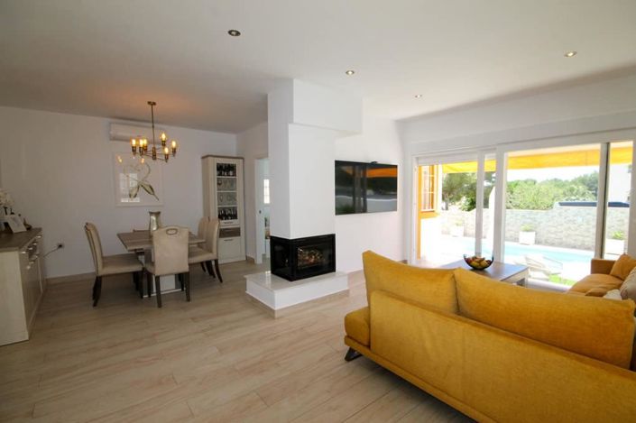 Image No.6-3 Bed Villa for sale