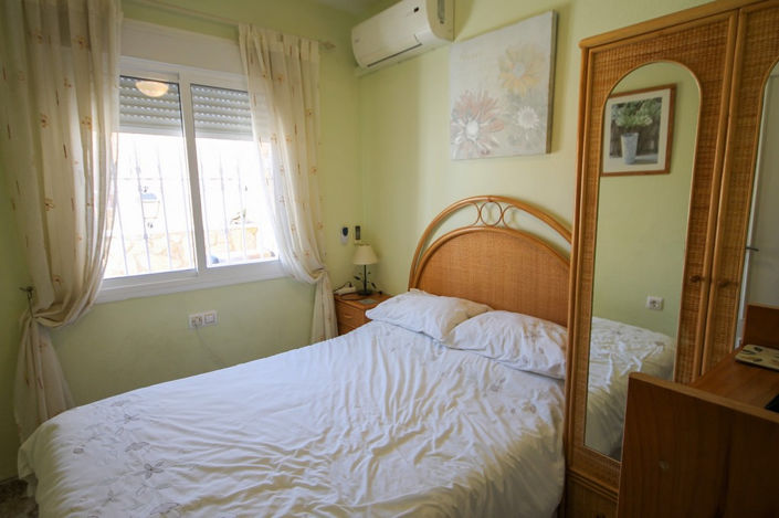 Image No.24-3 Bed Townhouse for sale