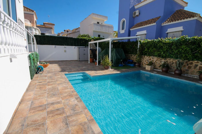 Image No.2-Villa for sale