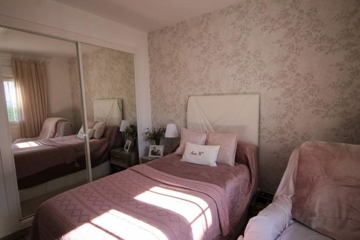 Image No.38-Villa for sale