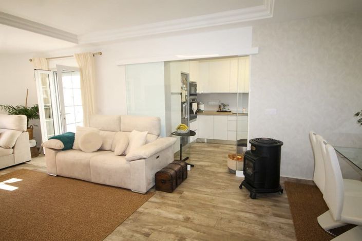 Image No.5-Villa for sale