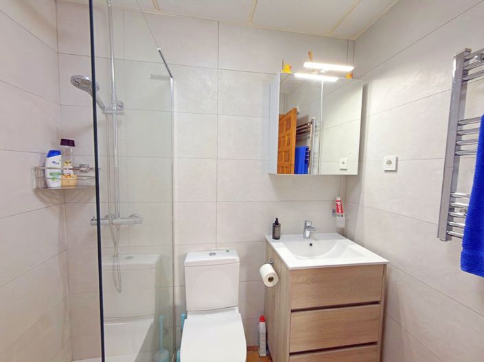 Image No.17-2 Bed Apartment for sale