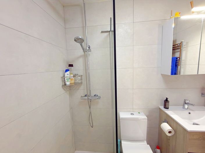 Image No.18-2 Bed Apartment for sale