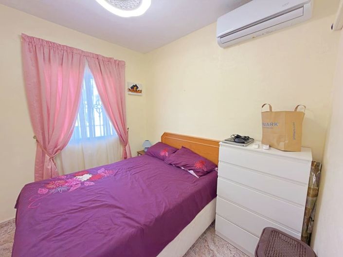 Image No.16-3 Bed Townhouse for sale