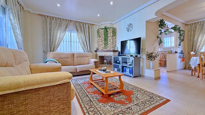 Image No.19-4 Bed Villa for sale