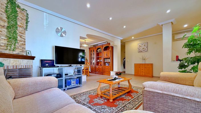 Image No.23-4 Bed Villa for sale