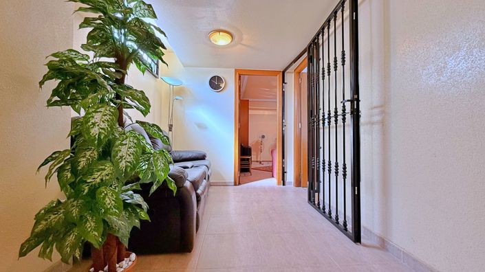 Image No.43-4 Bed Villa for sale