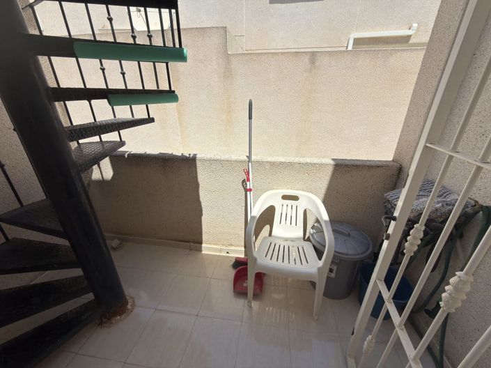 Image No.12-2 Bed Apartment for sale