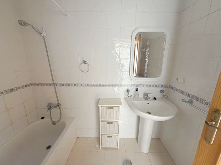Image No.14-Appartement de 2 chambres à vendre à Villamartin