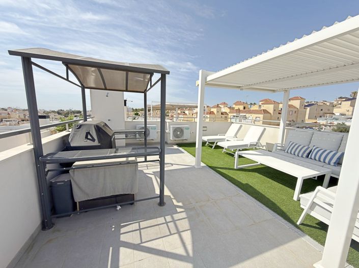 Image No.11-4 Bed Villa for sale