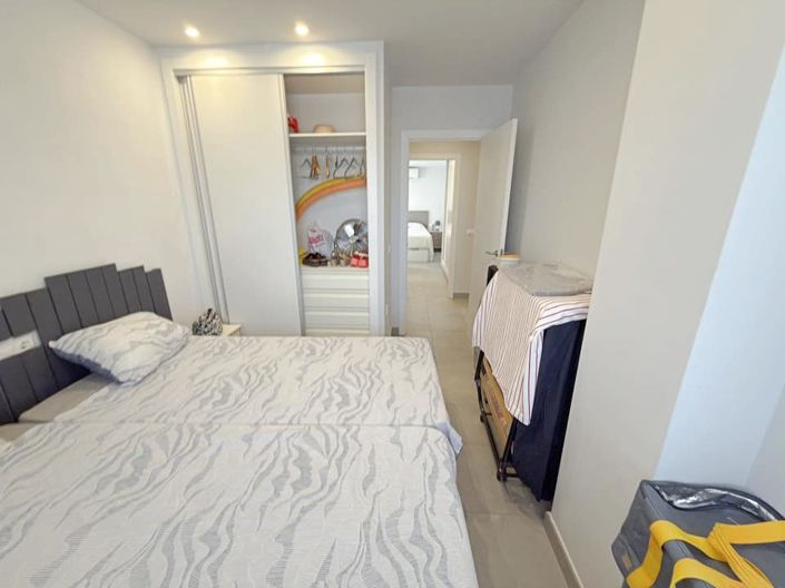 Image No.19-2 Bed Apartment for sale