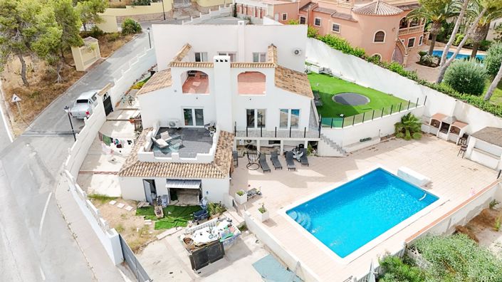 Image No.2-Villa de 6 chambres à vendre à Villamartin
