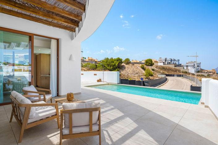 Image No.5-4 Bed Villa / Detached for sale