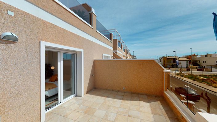 Image No.4-3 Bed House for sale